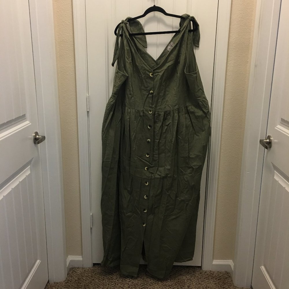 ASOS Curve, US 24, tie shoulder strap maxi dress